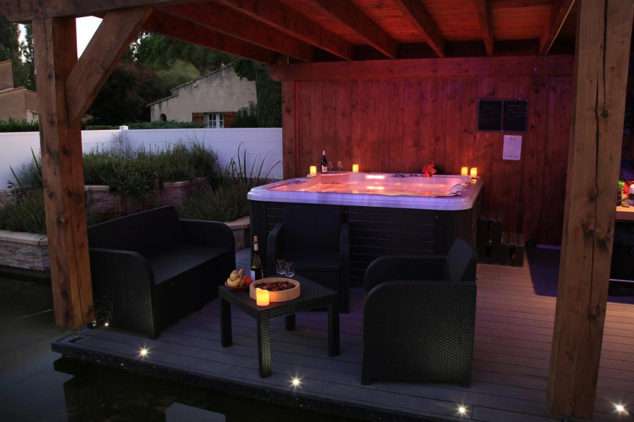 Chalet Mont Ventoux Et Chalet Vip Camaret-sur-Aigues Buitenkant foto